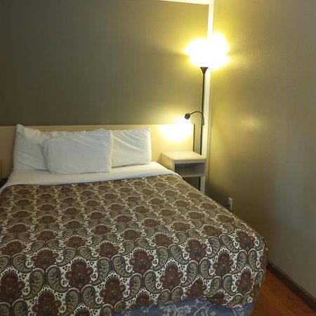 Magnuson Hotel クレストン エクステリア 写真