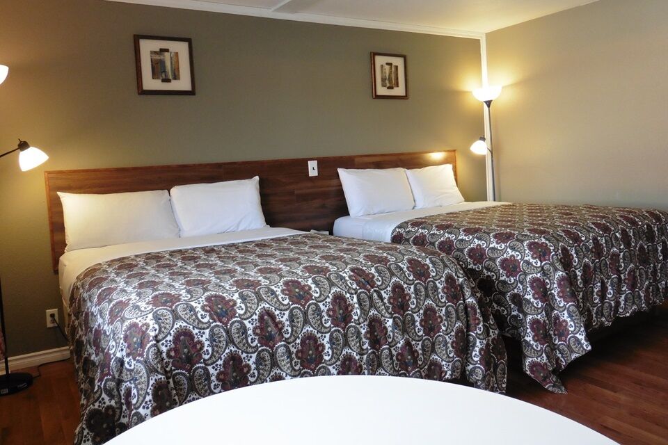 Magnuson Hotel クレストン エクステリア 写真